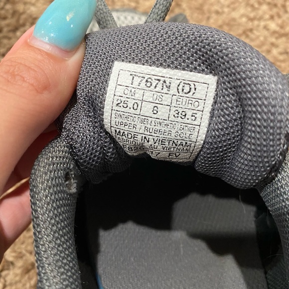 ASICS Gray and Teal 6 - Picture 6 of 6